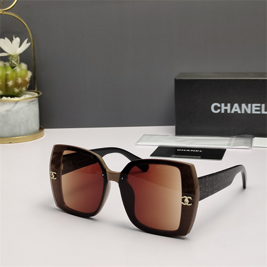 Chanel Sunglass AA 052